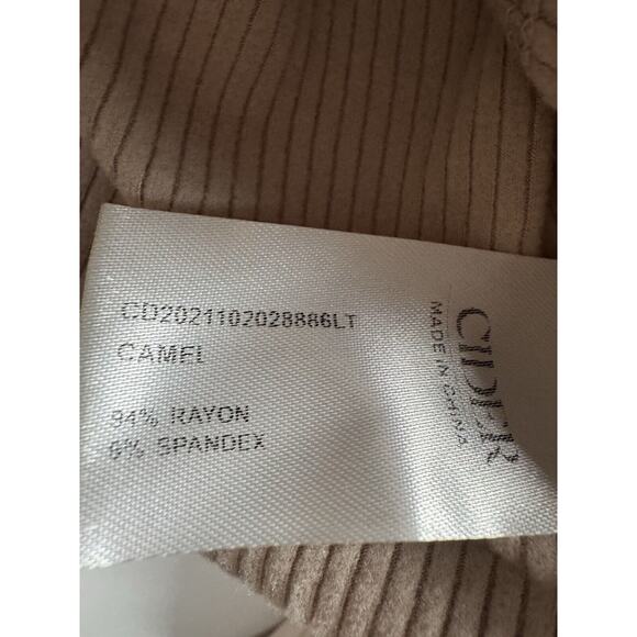 Cider Long Sleeve Rib Knit Crop Top Coquette Sexy Unique Buckle Streetwear XS - Picture 3 of 6